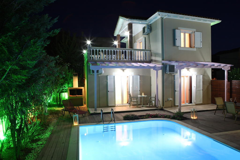 Le Torri Villas By Nidri Holiday Villas Экстерьер фото