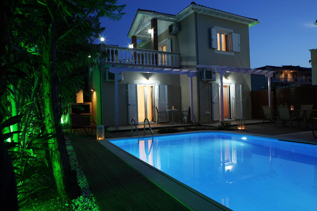 Le Torri Villas By Nidri Holiday Villas Экстерьер фото